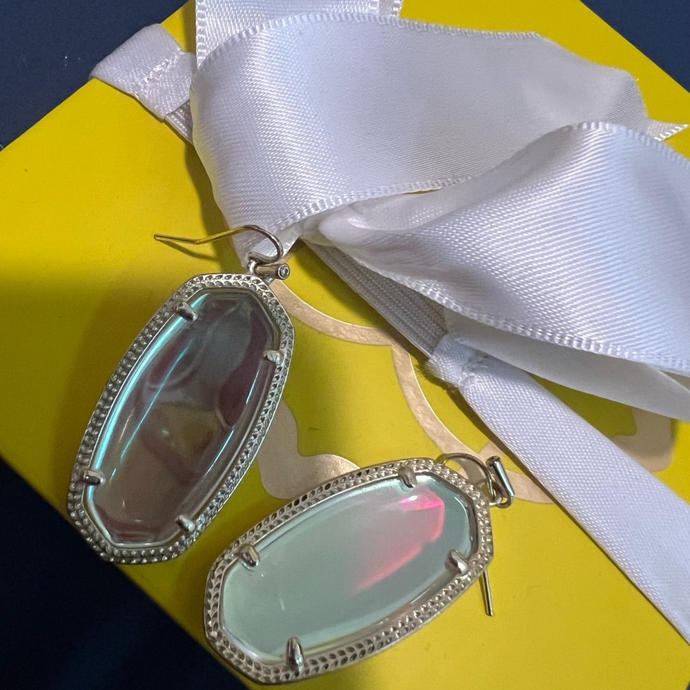 Kendra Scott used twice.